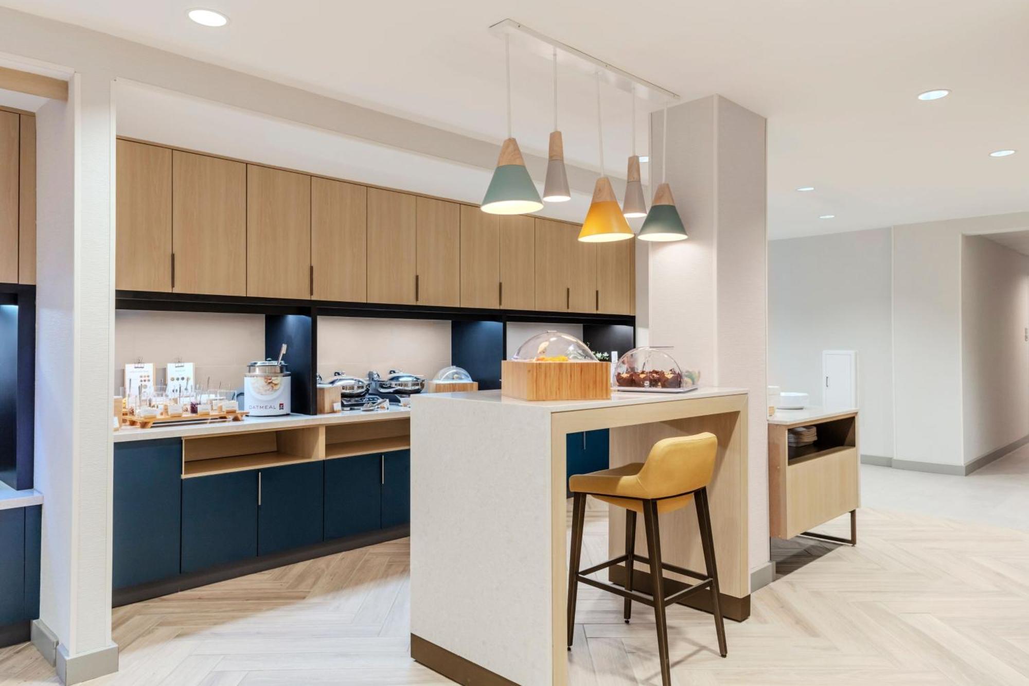 Towneplace Suites By Marriott Chesterfield Екстериор снимка